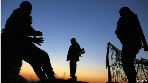 La OTAN advirtió de la "magnitud" de las tropas rusas en la frontera de Ucrania.