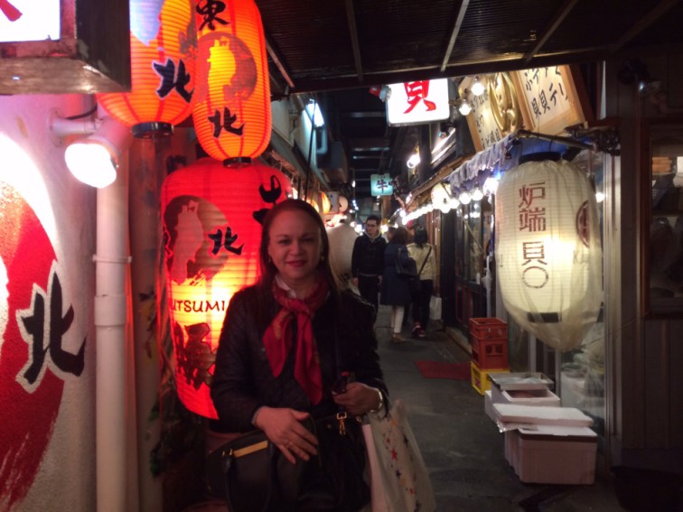 En el barrio de putas de la película La calle de la vergüenza de Mizoguchi - Tokio