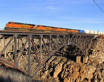railroad over canyon diablo